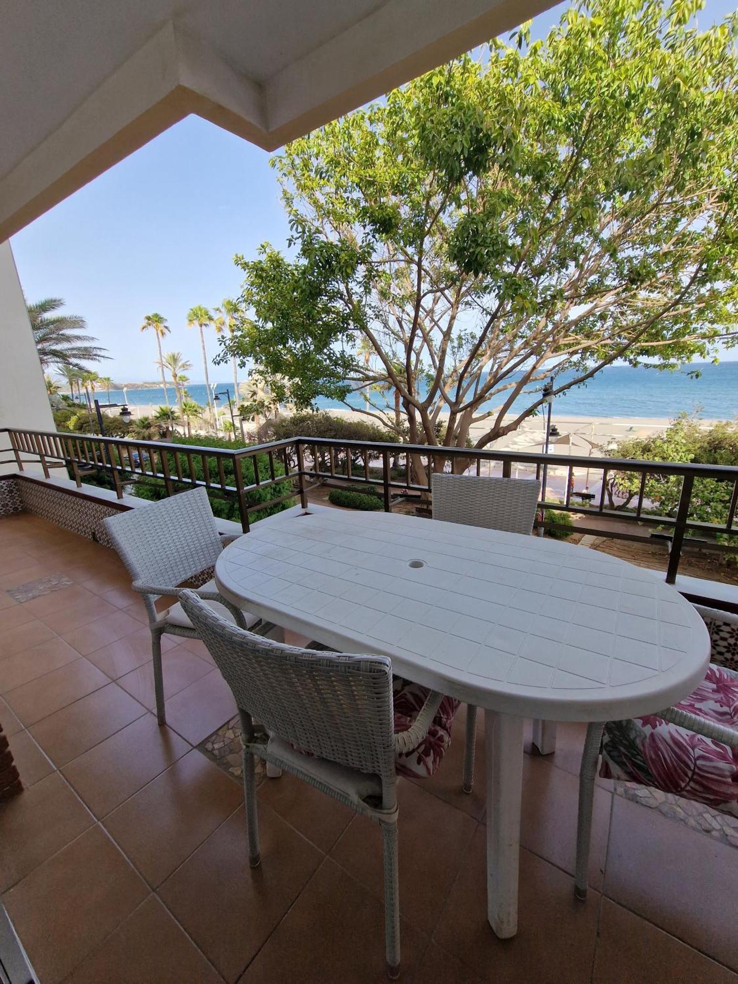 Estepona Playa Eksteriør billede